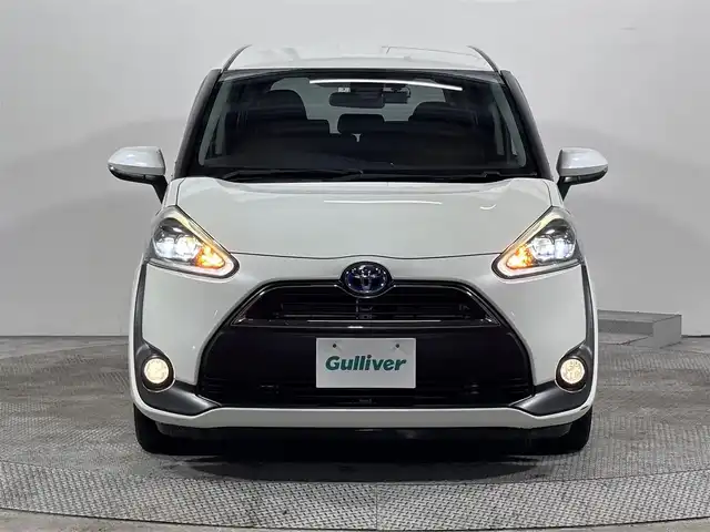 トヨタ シエンタ ハイブリッド G 大阪府 2016(平28)年 5.3万km ホワイトパールクリスタルシャイン 純正ナビＴＶ　衝突軽減　バックカメラ　両側パワスラ　ＥＴＣ　ドラレコ　レーンアシスト　オートマチックハイビーム　アイドリングストップ　オートライト　ＬＥＤヘッドライト　フォグランプ　スマートキー