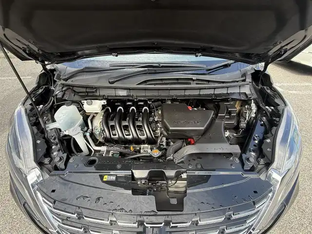 日産 セレナ ハイウェイスター V 千葉県 2022(令4)年 1.9万km ダイヤモンドブラック 純正SDナビ/フルセグTV/CD/DVD/BD/Bluetooth/プロパイロット/アラウンドビューモニター/フリップダウンモニター/両側パワースライドドア/ETC/デジタルインナーミラー/エマージェンシーブレーキ/インテリジェントLI/インテリジェントBSI/ブラインドスポットワーニング/オートライト/LEDヘッドライト/フォグランプ/スマートキー/プッシュスタート/純正16インチAW