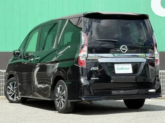 日産 セレナ ハイウェイスター V 千葉県 2022(令4)年 1.9万km ダイヤモンドブラック 純正SDナビ/フルセグTV/CD/DVD/BD/Bluetooth/プロパイロット/アラウンドビューモニター/フリップダウンモニター/両側パワースライドドア/ETC/デジタルインナーミラー/エマージェンシーブレーキ/インテリジェントLI/インテリジェントBSI/ブラインドスポットワーニング/オートライト/LEDヘッドライト/フォグランプ/スマートキー/プッシュスタート/純正16インチAW