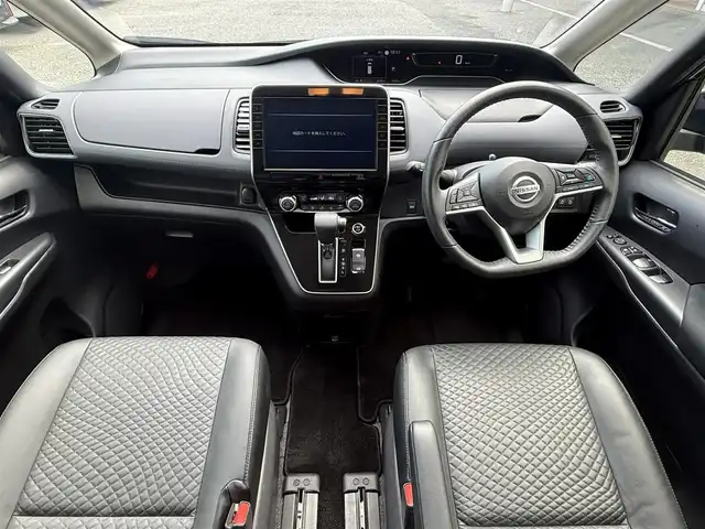 日産 セレナ ハイウェイスター V 千葉県 2022(令4)年 1.9万km ダイヤモンドブラック 純正SDナビ/フルセグTV/CD/DVD/BD/Bluetooth/プロパイロット/アラウンドビューモニター/フリップダウンモニター/両側パワースライドドア/ETC/デジタルインナーミラー/エマージェンシーブレーキ/インテリジェントLI/インテリジェントBSI/ブラインドスポットワーニング/オートライト/LEDヘッドライト/フォグランプ/スマートキー/プッシュスタート/純正16インチAW