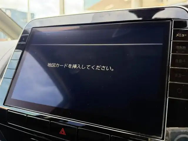 日産 セレナ ハイウェイスター V 千葉県 2022(令4)年 1.9万km ダイヤモンドブラック 純正SDナビ/フルセグTV/CD/DVD/BD/Bluetooth/プロパイロット/アラウンドビューモニター/フリップダウンモニター/両側パワースライドドア/ETC/デジタルインナーミラー/エマージェンシーブレーキ/インテリジェントLI/インテリジェントBSI/ブラインドスポットワーニング/オートライト/LEDヘッドライト/フォグランプ/スマートキー/プッシュスタート/純正16インチAW