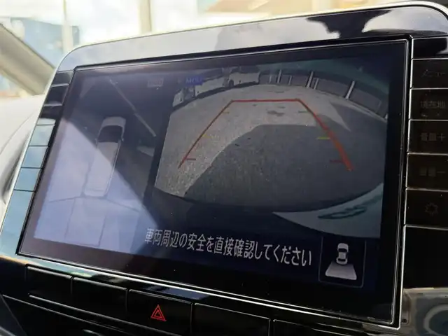 日産 セレナ ハイウェイスター V 千葉県 2022(令4)年 1.9万km ダイヤモンドブラック 純正SDナビ/フルセグTV/CD/DVD/BD/Bluetooth/プロパイロット/アラウンドビューモニター/フリップダウンモニター/両側パワースライドドア/ETC/デジタルインナーミラー/エマージェンシーブレーキ/インテリジェントLI/インテリジェントBSI/ブラインドスポットワーニング/オートライト/LEDヘッドライト/フォグランプ/スマートキー/プッシュスタート/純正16インチAW