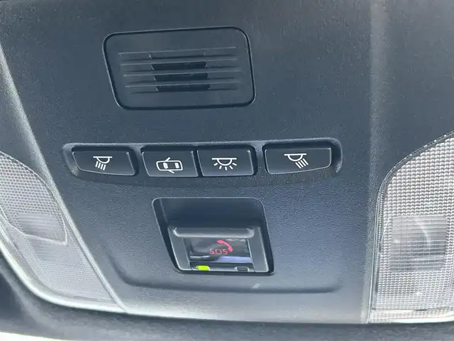 トヨタ カローラツーリング アクティブライド 栃木県 2021(令3)年 2万km アーバンカーキ ToyotaSafetySense/・プリクラッシュセーフティ（歩行者［昼夜］・自転車運転者［昼］検知機能付衝突回避支援タイプ/ミリ波レーダー＋単眼カメラ方式/・レーントレーシングアシスト［LTA］/・レーダークルーズコントロール(全車速追従機能付)/・オートマチックハイビーム［AHB］/・ロードサインアシスト［RSA］/インテリジェントクリアランスソナー［パーキングサポートブレーキ（静止物）］/ブラインドスポットモニター［BSM］＋リヤクロストラフィックオートブレーキ［パーキングサポートブレーキ（後方接近車両）/9インチディスプレイオーディオ/・AM/FMチューナー/・Bluetooth対応（ハンズフリー/オーディオ）/・Apple CarPlay/Android Auto/・USB入力（動画・音楽再生/給電）/・Miracast対応/T-Connectナビキット/バックガイドモニター/カラーヘッドアップディスプレイ/パドルシフト/ETC2.0/おくだけ充電/シートヒーター（運転席・助手席）/ステアリングヒーター/Bi-Beam LEDヘッドランプ＋LEDターンランプ＋LEDクリアランスランプ&LEDデイライト/17インチアルミホイール(ブラック塗装/センターオーナメント付)