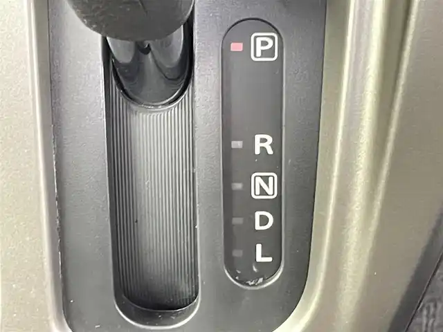 スズキ ハスラー Jスタイル Ⅲ 千葉県 2018(平30)年 5.3万km ブレイブカーキパール/スチールシルバー 禁煙車/スズキセーフティーサポート/車線逸脱警報/社外7インチナビ/・CD/ワンセグTV/AUX/前席シートヒーター/ハーフレザーシート/フォグランプ/HIDヘッドライト/バックカメラ/純正15インチアルミホイール/ETC/スマートキー