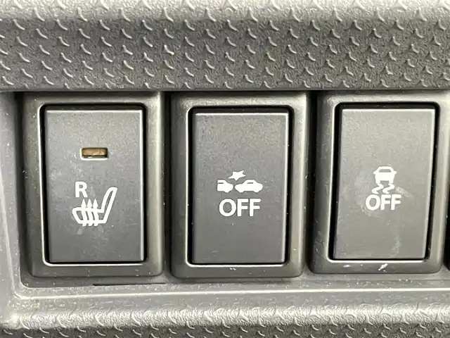 スズキ ハスラー Jスタイル Ⅲ 千葉県 2018(平30)年 5.3万km ブレイブカーキパール/スチールシルバー 禁煙車/スズキセーフティーサポート/車線逸脱警報/社外7インチナビ/・CD/ワンセグTV/AUX/前席シートヒーター/ハーフレザーシート/フォグランプ/HIDヘッドライト/バックカメラ/純正15インチアルミホイール/ETC/スマートキー