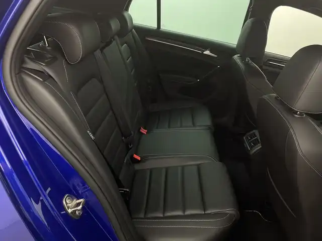 フォルクスワーゲン ゴルフ Ｒ 新潟県 2014(平26)年 6.1万km 青 4WD/スマートキー/スペアキー1本/メモリナビ/CD/DVD/BT/バックカメラ/コーナーセンサー/シートヒーター　D席/N席/クルコン/衝突被害軽減システム/オートライト/純正AWスタッドレスタイヤ4本セット