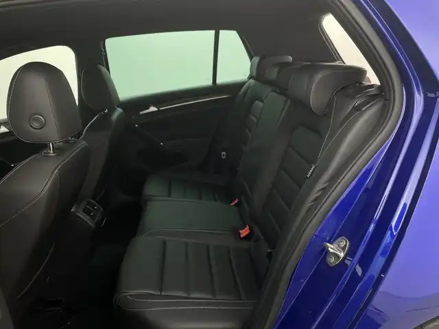 フォルクスワーゲン ゴルフ Ｒ 新潟県 2014(平26)年 6.1万km 青 4WD/スマートキー/スペアキー1本/メモリナビ/CD/DVD/BT/バックカメラ/コーナーセンサー/シートヒーター　D席/N席/クルコン/衝突被害軽減システム/オートライト/純正AWスタッドレスタイヤ4本セット