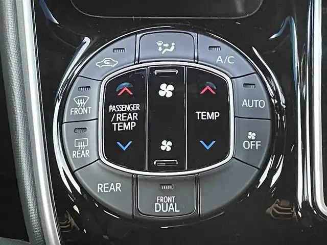 トヨタ ヴォクシー ZS 煌Ⅱ 山口県 2019(平31)年 4.9万km イナズマスパーキングブラックガラスフレーク 純正10インチメモリーナビ/CD/DVD/SD/Bluetooth/フルセグTV/バックカメラ/両側パワースライドドア/パワーバックドア/クルーズコントロール/トヨタセーフティセンス/レーンキープアシスト/プリクラッシュセーフティ/LEDヘッドライト/ETC/スマートキー/ドライブレコーダー