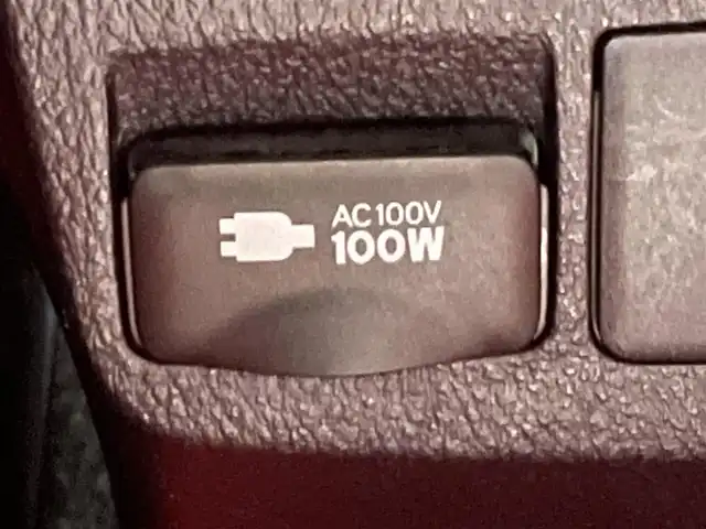 トヨタ ヴェルファイア 2.5Z Aエディデョン ゴールデンアイズ 愛知県 2017(平29)年 4.2万km ホワイトパールクリスタルシャイン ＢＩＧＸ１１インチナビ（EX11V）/（AM/FM/フルセグTV/CD・DVD再生/SD/Bluetooth/HDMI)/ツインムーンルーフ　/寒冷地仕様　/衝突軽減ブレーキ　/レーダークルーズコントロール　/両側電動スライドドア　/ＡＣ１００Ｖ　/電動バックドア　/ビルトインＥＴＣ　/バックカメラ　/ＬＥＤヘッドライト/フォグランプ/キャプテンシート/オットマン/電動パーキングブレーキ/Clazzioフロアマット/社外スプリング