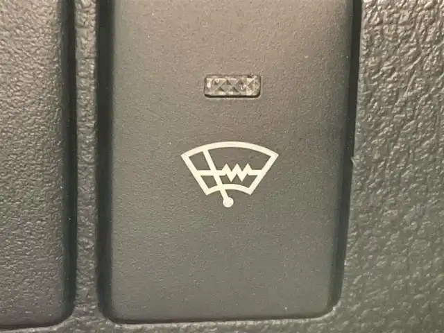 トヨタ ヴェルファイア 2.5Z Aエディデョン ゴールデンアイズ 愛知県 2017(平29)年 4.2万km ホワイトパールクリスタルシャイン ＢＩＧＸ１１インチナビ（EX11V）/（AM/FM/フルセグTV/CD・DVD再生/SD/Bluetooth/HDMI)/ツインムーンルーフ　/寒冷地仕様　/衝突軽減ブレーキ　/レーダークルーズコントロール　/両側電動スライドドア　/ＡＣ１００Ｖ　/電動バックドア　/ビルトインＥＴＣ　/バックカメラ　/ＬＥＤヘッドライト/フォグランプ/キャプテンシート/オットマン/電動パーキングブレーキ/Clazzioフロアマット/社外スプリング