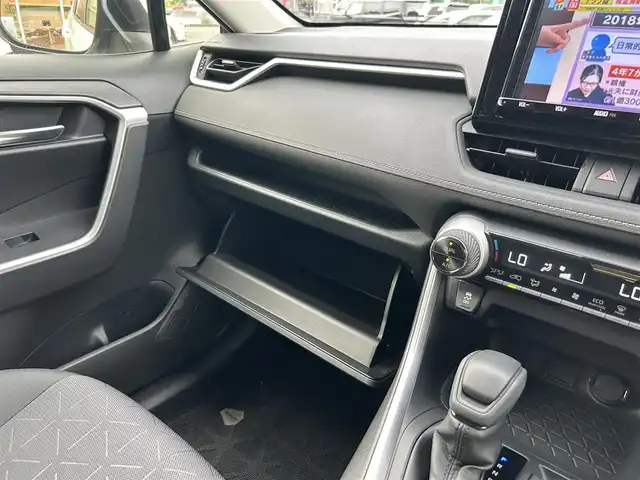 トヨタ ＲＡＶ４ X 愛媛県 2020(令2)年 2.7万km ホワイトパールクリスタルシャイン ワンオーナー/純正９インチディーラーナビ（NSZT-Y68T）/・Bluetooth/・CD/DVD/フルセグTV/バックカメラ/ビルトインＥＴＣ　/前後ドライブレコーダー/衝突被害軽減システム/レーダークルーズコントロール/ブラインドスポットモニター/レーンキープアシスト/ＬＥＤヘッドライト/オートライト/オートマチックハイビーム/ルーフレール/純正17インチAW/スマートキー/スペアキー/取扱説明書/保証書