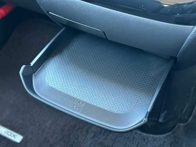 日産 ルークス HWS X プロパイロットED 大阪府 2022(令4)年 2.1万km ブラック プロパイロット/先進安全装備/　・エマージェンシーブレーキ/　・車線逸脱防止支援システム/　・車線逸脱警報/社外メモリナビ/　　CD/DVD/ワンセグTV/アラウンドビューモニター/バックカメラ/両側パワースライドドア/クルーズコントロール/LEDヘッドライト/フォグランプ/シートヒーター/純正14インチアルミホイール/コーナーセンサー/オートブレーキホールド/インテリジェントキー