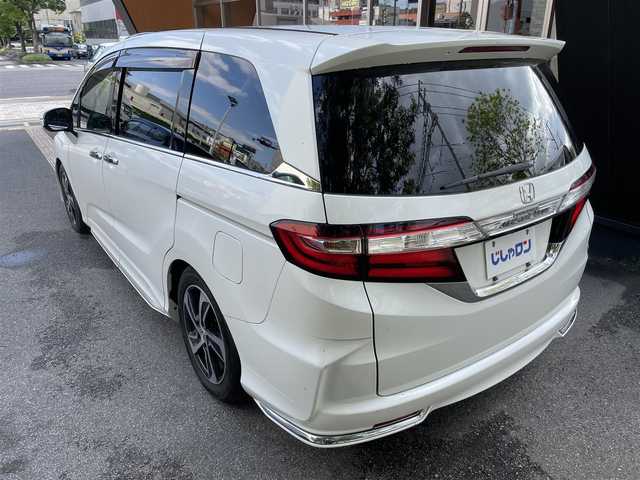 ホンダ オデッセイ アブソルート 兵庫県 2014(平26)年 10.7万km ホワイトオーキッドパール (株)IDOMが運営する【じしゃロン西宮店】の自社ローン専用車両になります。こちらは現金またはオートローンご利用時の価格です。自社ローンご希望の方は別途その旨お申付け下さい/＊ETC/＊バックカメラ/＊パワステ/＊パワーウィンドウ/＊アイドリングストップ/＊フルセグ/＊USBあり/＊ハーフレザー/＊片側パワスラ/＊横滑り防止装置/＊オートライト/＊シティブレーキアクティブシステムあり