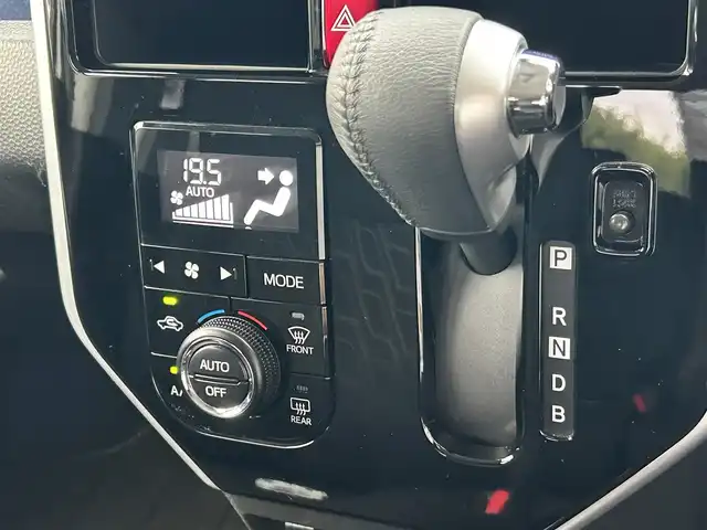 トヨタ タンク カスタムG－T 埼玉県 2020(令2)年 3.7万km パールホワイトⅢ 外部検査実施済み/ターボ/ワンオーナー/純正SDナビ【NSZT-Y68T】/（DVD/フルセグTV/Bluetooth/MSV）/バックカメラ/前席シートヒーター/両側パワースライドドア/スマートアシスト3/・衝突回避支援ブレーキ機能/・衝突警報機能/・車線逸脱警報機能/・誤発進抑制制御機能/・先行車発進お知らせ機能/・オートハイビーム/社外14インチアルミホイール/LEDヘッドライト/スマートキー/ビルトインETC2.0/前方ドライブレコーダー/パーキングアシスト/前後コーナーセンサー/100V電源/横滑り防止機能/純正アルミホイール付きタイヤ積込/保証書/取扱説明書/スペアキー