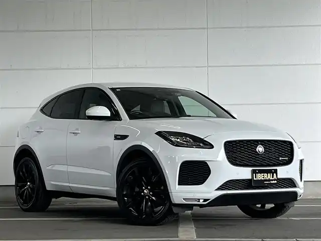 ジャガー Ｅペース R ダイナミックHSE 300PS 山形県 2018(平30)年 4.1万km 白 ・純正ナビ/・前席パワーシート/・前席シートヒーター/・パワーリアゲート/・バックカメラ/・360°カメラ/・フルセグ/・Applecarplay/androidauto/・Bluetooth/AM/FM/USB/・アダプティブクルーズコントロール/・横滑り防止/・レーンキープアシスト/・ブラインドスポットモニター/・レザーシート/・MERIDEANスピーカー