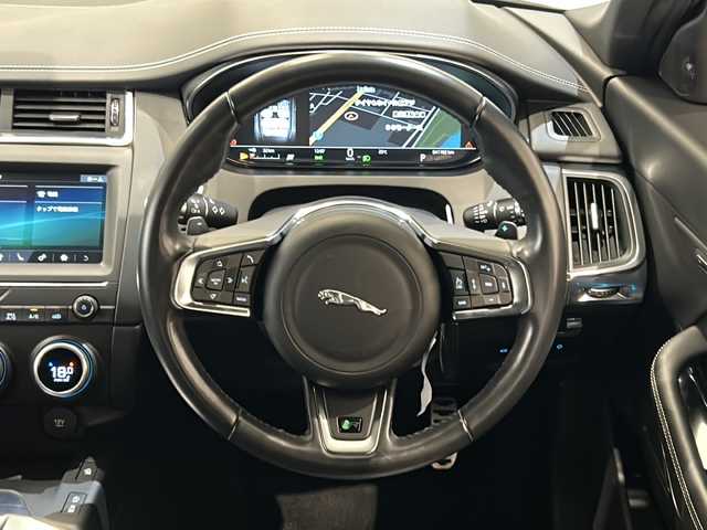 ジャガー Ｅペース R ダイナミックHSE 300PS 新潟県 2018(平30)年 4.2万km フジホワイト Rダイナミックセレクトパック/・マトリクスLEDヘッドライト/・インテリジェントハイビームアシスト/・アダプティブLEDロービーム/・ヘッドアップディスプレイ/・20インチ5スプリットスポークアルミホイール/Sセレクトパック/・ハンズフリーテールゲート/・電動10ウェイフロントシート/・シートヒーター/・ジャガースマートキーシステム/・デジタルTV/・パワーテールゲート/・ブラインドスポットモニター/・アダプティブクルーズコントロール/・レーンキープアシスト/インタラクティブドライバーディスプレイ/Applecarplay/Androidauto/オートエアコン/ETC/前後ドライブレコーダー