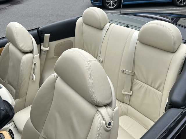 トヨタ ソアラ 430SCV 京都府 2004(平16)年 12.8万km ブラキッシュレッドマイカ 本革白シート　/ワンセグTV/純正ＡＷカバー付　/純正ＤＶＤナビ　/ＨＩＤヘッドライト　/クルーズコントロール　/Ｄ＋Ｎ席パワーシート　/Ｄ＋Ｎ席シートヒーター　/純正ＥＴＣ　/ＣＤ／ＣＤチェンジャー　/ＭＤ再生/電動ハンドル調整/フロントフォグランプ/盗難防止装置/Wエアバッグ