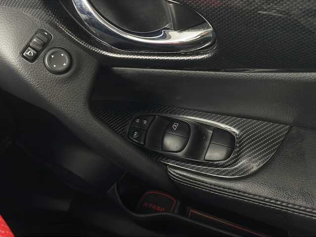 日産 エクストレイル ハイブリッド 20X エマージェンシーブレーキ 栃木県 2016(平28)年 5.4万km ダイヤモンドブラック ワンオーナー/ニスモエアロ（フロント/サイド/リア）/HKS4本出しマフラー/純正7インチナビ/AM FM CD USB AUX Bluetooth ワンセグTV/エマージェンシーブレーキパッケージ/・レーンアシスト/・進入禁止標識検知/・衝突軽減ブレーキ/・クリアランスソナー/全周囲カメラ/ETC/クルーズコントロール/ダウンヒルアシスト/パワーバックドア/シートヒーター/ブラインドスポットモニター/LEDヘッドライト/フォグランプ/オートライト/コーナリングスタビリティアシスト/アクティブエンジンブレーキ/ステアリングスイッチ/純正フロアマット