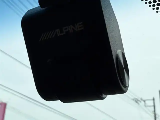 レクサス ＥＳ 300h グレイスフルエスコート 千葉県 2023(令5)年 1.9万km パール ムーンルーフ/純正SDナビ（AM/FM/CD/DVD/フルセグTV/Bluetooth/Miracast/TRDフロントスポイラー/バックカメラ/ドライブレコーダー/デジタルインナーミラー/デジタルアウターミラー/ビルトインETC2.0/レーダークルーズコントロール/Lexus Safety System/パドルシフト/ステアリングヒーター/レザーシート/パワーシート/シートベンチレーション/前席シートヒーター/電動トランクリッド/ポジションメモリー/LEDヘッドライト/純正フロアマット
