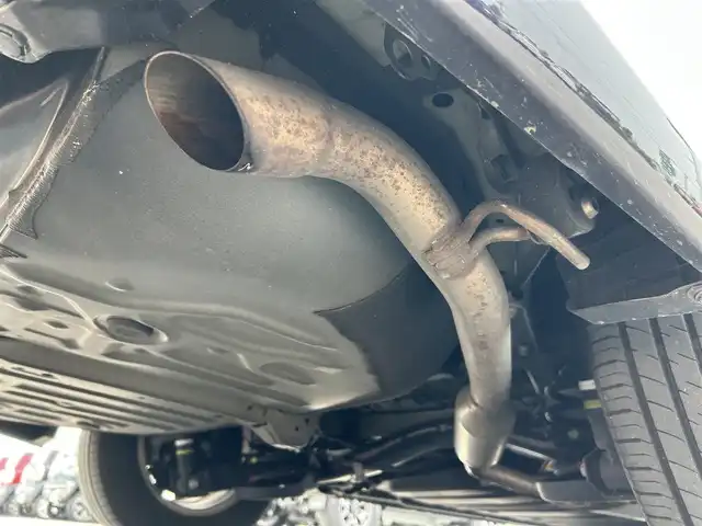 トヨタ エスクァイア ハイブリッド Gi 滋賀県 2018(平30)年 5.4万km スパークリングブラックパールクリスタルシャイン ガソリン（ハイブリッド）/2WD(FF)/CVT/オートハザードシステム/TMPS空気圧センサー/アルパイン12.8インチフリップダウンモニター/両側パワースライドドア/アルパイン11インチナビ/(AM/FM/CD/DVD/BT/USB/HDMI/SD/フルセグTV）/ビルトインETC/ドライブレコーダー/クリアランスソナー/プリクラッシュセーフティ/レーントレーシングアシスト/クルーズコントロール/電格ウインカーミラー/黒革シート/エアーシート/シートヒーター/革巻きステアリング/ステアリングスイッチ/オートライト/LEDヘッドライト/フロントフォグ/オートマチックハイビーム/フルオートエアコン/プッシュスタート/純正フロアマット/純正ドアバイザー