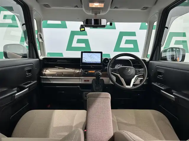 スズキ スペーシア ギア マイスタイル 鹿児島県 2023(令5)年 2.4万km ウッディブラウンメタリック/ホワイト 純正ナビ/フルセグＴＶ/全方位カメラ/衝突軽減ブレーキ/ＥＴＣ/クルーズコントロール/ドライブレコーダー/ベンチシート/シートヒーター/両側パワースライドドア/リアセンサー/オートマチックハイビーム