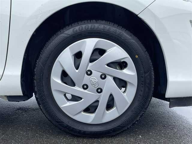 トヨタ アクア S スタイルブラック 茨城県 2017(平29)年 4.1万km ライムホワイトパールクリスタルシャイン 純正ナビ/【AM・FM・CD・DVD・TV・SD・BT】/ETC2.0/Bカメラ/前方ドラレコ/前後コーナーセンサー/ステリモ/オートライト/オートハイビーム/ハロゲンライト/ヘッドライトレベライザー/純正フロアマット/純正ホイールカバー/横滑り防止装置/レーンキープアシスト/衝突被害軽減システム/プッシュスタート/スマートキー