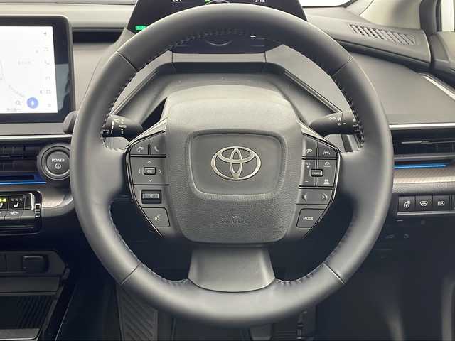 トヨタ プリウス Z 宮城県 2023(令5)年 5.1万km プラチナホワイトパールマイカ 禁煙車/４WD/パノラマルーフ/純正ディスプレイオーディオナビ/（BT/AM/FM/applecarPlay/androidauto/フルセグTV）/パノラミックビューモニター/合皮シート/メモリーパワーシート/パワーバックドア/LEDヘッドライト/ステアリングヒーター/エアーシート/シートヒーター/トヨタセーフティセンス/駐車支援システム（パーキングアシスト）/パーキングサポートブレーキ/ブラインドスポットモニター/プロアクティブドライビングアシスト/リヤクロストラフィックアラート/ロードサインアシスト/リヤカメラディテクション/ABS/衝突被害軽減システム/横滑り防止装置/オートマチックハイビーム