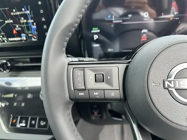 日産 セレナ e－パワー ハイウェイスター V 滋賀県 2025(令7)年 0.1千km プリズムホワイト 登録済未使用車/純正１２．３インチナビ/全方位カメラ/両側パワースライドドア/前後コーナーセンサー/ワイヤレス充電/レーンキープアシスト/プロパイロット/-レーンキープアシスト/-追従型クルーズコントロール/追従型クルーズコントロール/衝突防止アシスト/ステアリングリモコン/ワイヤレス充電/ETC2.0