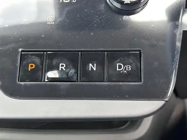 日産 セレナ e－パワー ハイウェイスター V 滋賀県 2025(令7)年 0.1千km プリズムホワイト 登録済未使用車/純正１２．３インチナビ/全方位カメラ/両側パワースライドドア/前後コーナーセンサー/ワイヤレス充電/レーンキープアシスト/プロパイロット/-レーンキープアシスト/-追従型クルーズコントロール/追従型クルーズコントロール/衝突防止アシスト/ステアリングリモコン/ワイヤレス充電/ETC2.0