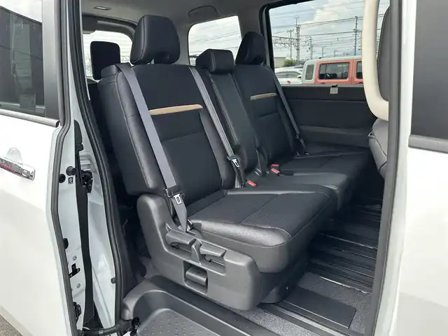 日産 セレナ e－パワー ハイウェイスター V 滋賀県 2025(令7)年 0.1千km プリズムホワイト 登録済未使用車/純正１２．３インチナビ/全方位カメラ/両側パワースライドドア/前後コーナーセンサー/ワイヤレス充電/レーンキープアシスト/プロパイロット/-レーンキープアシスト/-追従型クルーズコントロール/追従型クルーズコントロール/衝突防止アシスト/ステアリングリモコン/ワイヤレス充電/ETC2.0