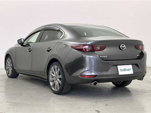マツダ マツダ３セダン XD Lパッケージ 宮城県 2019(令1)年 7.4万km マシーングレープレミアムM i-ACTIVSENSE/・衝突被害軽減ブレーキ/・車線逸脱警報システム/・アダプティブクルーズコントロール/・パーキングセンサー/・ハイビームアシスト/・ブラインドスポットモニター/・ヘッドアップディスプレイ/純正ナビ/・フルセグTV/・BT.CD/DVD.HDMI/本革シート/・D席パワーシート/・前席シートヒーター/ETC/ステアリングスイッチ/・パドルシフト/・ステアリングヒーター/プッシュスタート/スマートキー×2/電動パーキングブレーキ/横滑り防止/LEDヘッドライト/純正18インチAW/純正フロアマット