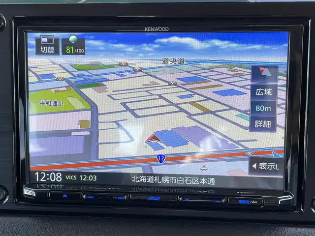 スズキ ジムニー XC 道央・札幌 2022(令4)年 0.3万km ジャングルグリーン ・4WD/・衝突軽減ブレーキ/・レーダークルーズコントロール(追従走行あり)/・HDDナビ/CD&BT&SD&フルセグTV/・レーンキープアシスト/・バックカメラ/・横滑り防止装置/・アイドリングストップ/・前席シートヒーター/・前後ドライブレコーダー/・オートエアコン/・オートライト/・ビルトインETC/・プッシュスタート/・スマートキー/・純正フロアマット/・ドアバイザー/・ウィンカーミラー/・フォグランプ/・マーカーランプ/・電動格納ミラー/・前席バニティミラー
