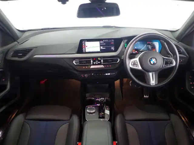 ＢＭＷ ＢＭＷ １１８ｄ Mスポーツ 兵庫県 2020(令2)年 3.6万km アルピンホワイトⅢ 純正ナビ/バックカメラ/アップルカープレイ/ドライブレコーダー/運転席電動シートアクティブクルーズコントロール/レーンキープアシスト/パワーバックドア/コンフォートアクセス/スマートオープナー/アンビエントライト/オートハイビーム/ETC/Bluetooth