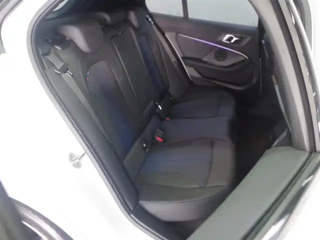 ＢＭＷ ＢＭＷ １１８ｄ Mスポーツ 兵庫県 2020(令2)年 3.6万km アルピンホワイトⅢ 純正ナビ/バックカメラ/アップルカープレイ/ドライブレコーダー/運転席電動シートアクティブクルーズコントロール/レーンキープアシスト/パワーバックドア/コンフォートアクセス/スマートオープナー/アンビエントライト/オートハイビーム/ETC/Bluetooth