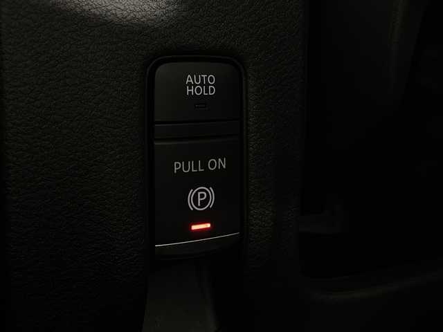 日産 セレナ e－パワー ハイウェイスター V 福岡県 2025(令7)年 0.1千km プリズムホワイト 登録済未使用車/純正ナビ　（BT/AMFM/フルセグ/AppleCarPlay）/全方位カメラ　/プロパイロット/ＢＳＭ　/デジタルインナーミラー　/前後コーナーセンサー　/ＥＴＣ　/両側パワースライド　/置き型充電　/ＨＤＭＩ　/横滑り防止装置　/レーンキープアシスト/衝突被害軽減システム