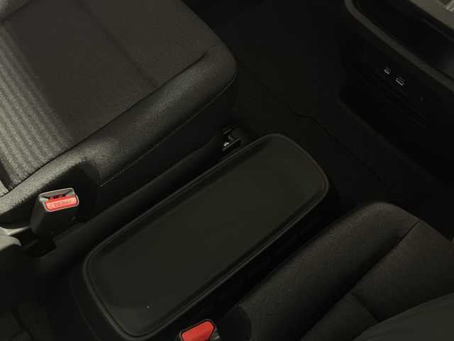 日産 セレナ e－パワー ハイウェイスター V 福岡県 2025(令7)年 0.1千km プリズムホワイト 登録済未使用車/純正ナビ　（BT/AMFM/フルセグ/AppleCarPlay）/全方位カメラ　/プロパイロット/ＢＳＭ　/デジタルインナーミラー　/前後コーナーセンサー　/ＥＴＣ　/両側パワースライド　/置き型充電　/ＨＤＭＩ　/横滑り防止装置　/レーンキープアシスト/衝突被害軽減システム