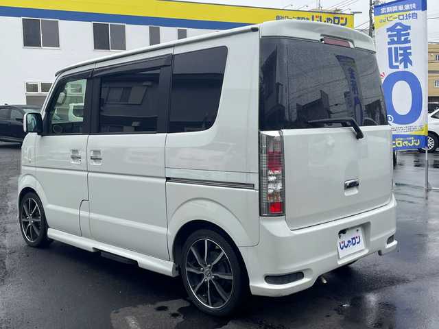 スズキ エブリィ ワゴン PZターボ スペシャル 埼玉県 2012(平24)年 7.3万km パールホワイト (株)IDOMが運営する【じしゃロン川越店】の自社ローン専用車両になります。こちらは現金またはオートローンご利用時の価格です。自社ローンご希望の方は別途その旨お申付け下さい/ＫＥＮＷＯＯＤナビ/ＴＶ/Ｂカメラ/両側パワースライドドア/オートサイドステップ/ローダウン/社外１５インチアルミホイール/革調シートカバー/電動格納ミラー/ＥＴＣ/リモコンキー/ドライブレコーダー