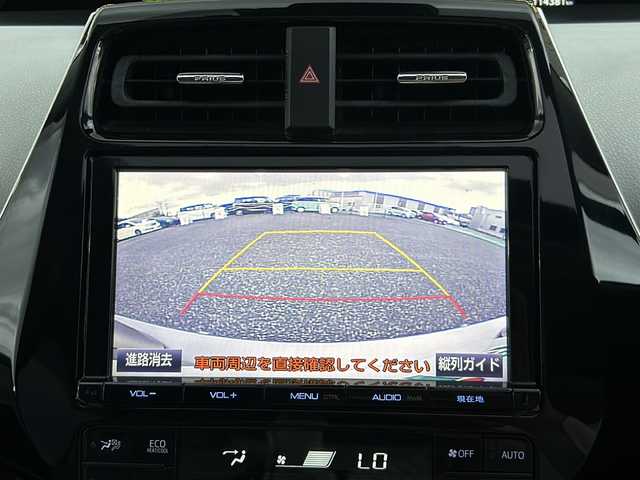 トヨタ プリウス A 愛知県 2016(平28)年 11.5万km スティールブロンドM 登録時走行距離114381km/ワンオーナー/純正9インチメモリナビ/（Bluetooth/フルセグTV/DVD/AM/FM)/バックカメラ/インテリジェントクリアランスソナー/サンルーフ/トヨタセーフティーセンス/プリクラッシュセーフティー/レーンディパーチャーアラート/ブラインドスポットモニター/インテリジェントパーキングアシスト/ヘッドアップディスプレイ/オートマッチハイビーム/純正ドアバイザー/純正フロアマット/ビルドインETC/テレビキャンセラー/スマートキー/（スペアキー×１）/保証書