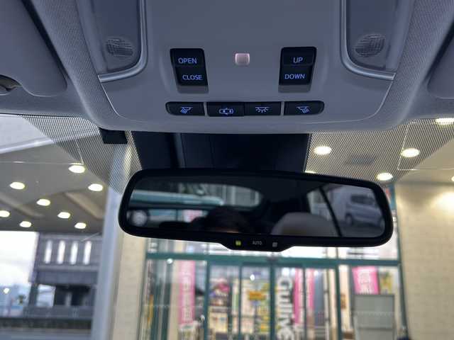 トヨタ プリウス A 愛知県 2016(平28)年 11.5万km スティールブロンドM 登録時走行距離114381km/ワンオーナー/純正9インチメモリナビ/（Bluetooth/フルセグTV/DVD/AM/FM)/バックカメラ/インテリジェントクリアランスソナー/サンルーフ/トヨタセーフティーセンス/プリクラッシュセーフティー/レーンディパーチャーアラート/ブラインドスポットモニター/インテリジェントパーキングアシスト/ヘッドアップディスプレイ/オートマッチハイビーム/純正ドアバイザー/純正フロアマット/ビルドインETC/テレビキャンセラー/スマートキー/（スペアキー×１）/保証書