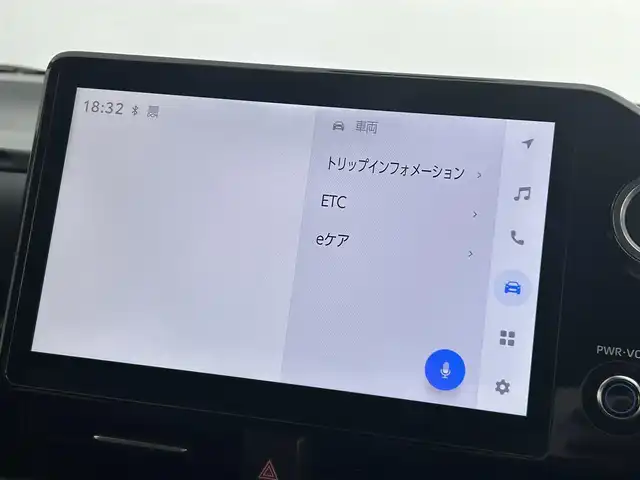 トヨタ ノア S－Z 道央・札幌 2023(令5)年 5.2万km ホワイトパールクリスタルシャイン ・４WD/・10.5インチHDディスプレイ通信型ナビ/　CD/DVD/BT/USB/Miracast/HDMI/フルセグTV/・TVキット（走行中視聴可）/・ステアリングスイッチ/・バックカメラ/・ナビ連動ビルトインETC2.0/・ルームミラー型ドライブレコーダー前後/・トヨタセーフティセンス/　LDA（低車速支援）/PCS/PDA/　PKSB/RSA/クリアランスソナー/　発進遅れ告知/後退速度抑制/・レーダークルーズコントロール/・横滑り防止装置/・ブレーキホールド/・ECO MODE/・ハンズフリーデュアルパワースライドドア/・パワーバックドア/・オートマチックハイビーム/・オートライト/・ヘッドランプレベライザー/・LEDヘッドライト＆フォグ/・ドアミラーウィンカー/・オートリトラクタブルミラー/・D+N席シートヒーター/・nanoe-X付AAC(WAC)/・純正ドアバイザー/・社外カーゴマット/・シートバックテーブル/・２列目サンシェード/・純正１６インチAW/・プッシュスタート/・スマートキー