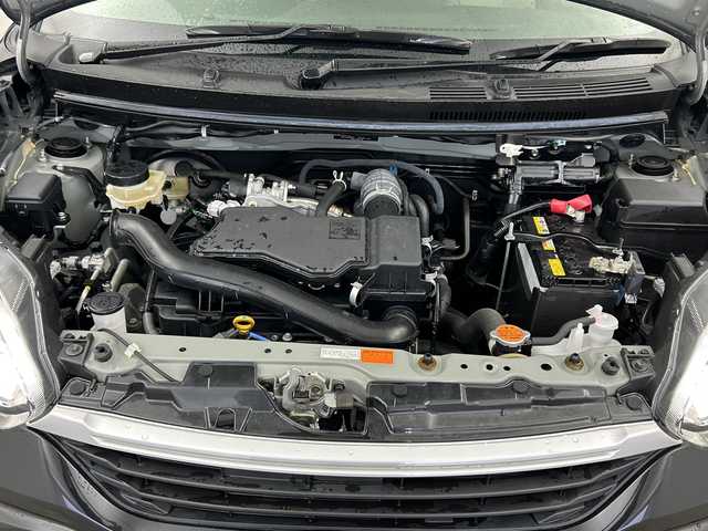 トヨタ パッソ X Lパッケージ 三重県 2023(令5)年 1.7万km ブラックマイカメタリック /禁煙車//社外7インチナビ//フルセグ//バックカメラ//衝突軽減ブレーキ//車線逸脱システム//オートハイビーム//コーナーセンサー//前後ドライブレコーダー//アイドリングストップ//スマートキー