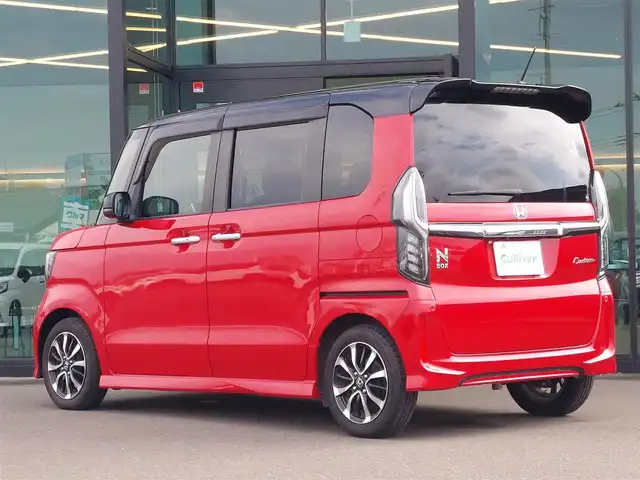 ホンダ Ｎ ＢＯＸ カスタム G L ホンダセンシング 東京都 2019(令1)年 2.4万km ミラノレッド 社外ナビ(DVIC-RZ710)/【DISC/MSV/SD/FM/AM/TV/BT/ipod/USB// HDMI/AUX】/バックカメラ/ビルトインETC/ドライブレコーダー/アダプティブクルーズコントロール/片側電動スライドドア/衝突軽減ブレーキ/LKAS/横滑り防止装置/後席サンシェード/USBポート/LEDヘッドライト/フォグランプ/純正14インチAW/プッシュスタート/スマートキー