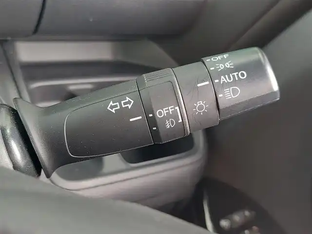 ホンダ Ｎ ＢＯＸ カスタム G L ホンダセンシング 東京都 2019(令1)年 2.4万km ミラノレッド 社外ナビ(DVIC-RZ710)/【DISC/MSV/SD/FM/AM/TV/BT/ipod/USB// HDMI/AUX】/バックカメラ/ビルトインETC/ドライブレコーダー/アダプティブクルーズコントロール/片側電動スライドドア/衝突軽減ブレーキ/LKAS/横滑り防止装置/後席サンシェード/USBポート/LEDヘッドライト/フォグランプ/純正14インチAW/プッシュスタート/スマートキー