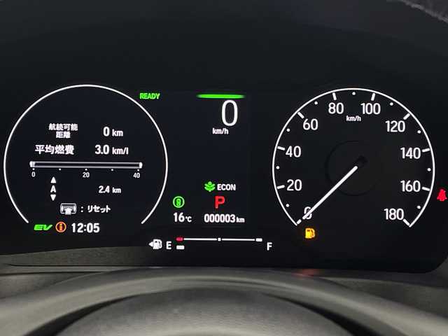 ホンダ ヴェゼル ハイブリッド e:HEV Z 新潟県 2025(令7)年 0.1千km クリスタルブラックパール ホンダセンシング/ワイヤレス充電器/シーケンシャルウィンカー/純正ナビ/　フルセグTV/Bluetooth/AppleCarPlay/AndroidAuto/バックカメラ/パワーバックドア/フットオープナー/レーダークルーズコントロール/LEDオートライト/ハーフレザーシート/シートヒーター/純正18インチアルミホイール/パドルシフト/ブラインドスポットモニター/ステアリングリモコン/ステアリングヒーター/ビルトインETC2.0