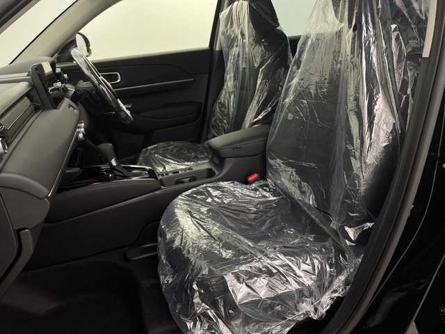 ホンダ ヴェゼル ハイブリッド e:HEV Z 新潟県 2025(令7)年 0.1千km クリスタルブラックパール ホンダセンシング/ワイヤレス充電器/シーケンシャルウィンカー/純正ナビ/　フルセグTV/Bluetooth/AppleCarPlay/AndroidAuto/バックカメラ/パワーバックドア/フットオープナー/レーダークルーズコントロール/LEDオートライト/ハーフレザーシート/シートヒーター/純正18インチアルミホイール/パドルシフト/ブラインドスポットモニター/ステアリングリモコン/ステアリングヒーター/ビルトインETC2.0