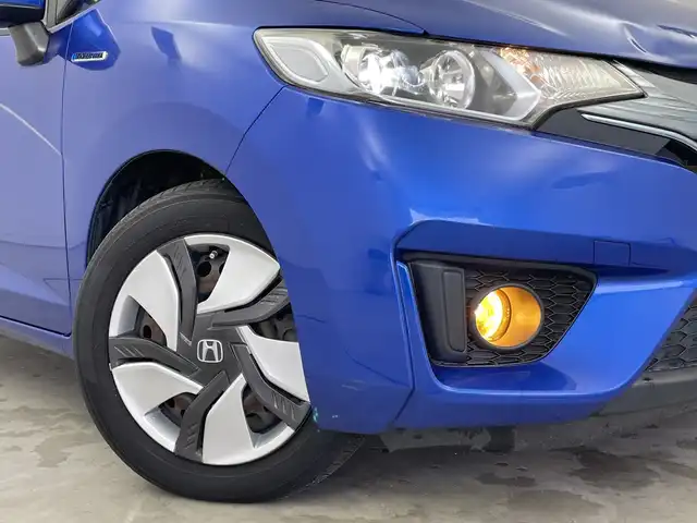 ホンダ フィット ハイブリット Lパッケージ 新潟県 2014(平26)年 8.6万km ブリリアントスポーティブルーメタリック2トーン 純正ナビTV/（CD/DVD/Bluetooth/フルセグTV/AM/FM/HDMI)/純正バックカメラ/社外ドライブレコーダー（VREC-DZ300）/純正LEDオートライト/純正フロアマット/クルーズコントロール/オートエアコン/ドアバイザー/ビルトインETC/スマートキー/プッシュエンジンスタート/スペアキー/純正フロアマット/LEDフォグランプ