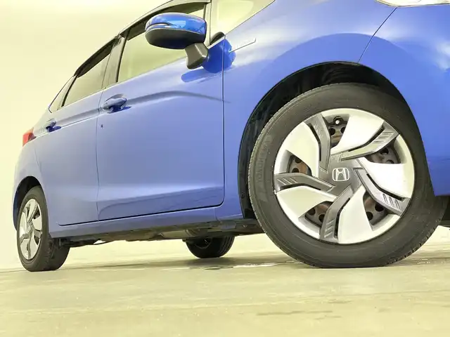 ホンダ フィット ハイブリット Lパッケージ 新潟県 2014(平26)年 8.6万km ブリリアントスポーティブルーメタリック2トーン 純正ナビTV/（CD/DVD/Bluetooth/フルセグTV/AM/FM/HDMI)/純正バックカメラ/社外ドライブレコーダー（VREC-DZ300）/純正LEDオートライト/純正フロアマット/クルーズコントロール/オートエアコン/ドアバイザー/ビルトインETC/スマートキー/プッシュエンジンスタート/スペアキー/純正フロアマット/LEDフォグランプ