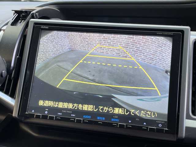 ホンダ ステップワゴン スパーダ S 岩手県 2013(平25)年 12.1万km プレミアムコスミックバイオレットパール ４WD/横滑り防止装置/アイドリングストップ/パドルシフト/ヒルスタートアシスト機能/カロッツェリアサブウーファー/純正ナビ/フルセグTV/バックカメラ/ETC/本革巻きステアリグ/ヒーテッドドアミラー/オートライト/ディスチャージヘッドランプ/フォグランプ/純正フロアマット/純正アルミホイール積み込みあり