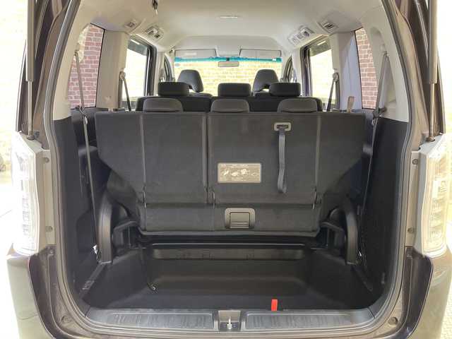 ホンダ ステップワゴン スパーダ S 岩手県 2013(平25)年 12.1万km プレミアムコスミックバイオレットパール ４WD/横滑り防止装置/アイドリングストップ/パドルシフト/ヒルスタートアシスト機能/カロッツェリアサブウーファー/純正ナビ/フルセグTV/バックカメラ/ETC/本革巻きステアリグ/ヒーテッドドアミラー/オートライト/ディスチャージヘッドランプ/フォグランプ/純正フロアマット/純正アルミホイール積み込みあり