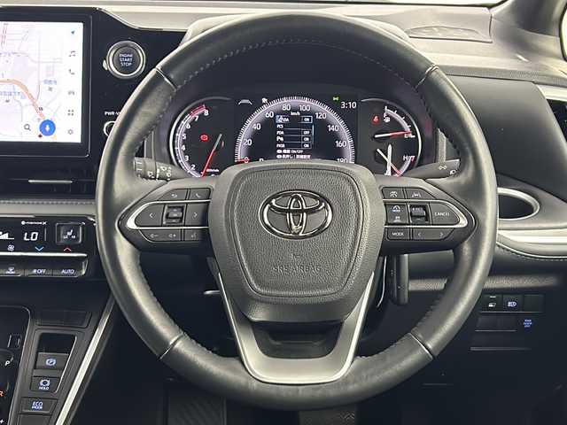 トヨタ ヴォクシー S－Z 大阪府 2022(令4)年 3.2万km アティチュードブラックマイカ 純正10.5インチディスプレイオーディオ(ナビ有)/【フルセグTV/Bluetooth/HDMI/CD/DVD】/純正14インチ後席モニター/快適利便パッケージ/パワーバックドア/後席オットマン/ハンズフリーデュアルパワースライドドア/ステアリングヒーター/nanoe/両側パワースライドドア/トヨタセーフティセンス/プリクラッシュセーフティ/パーキングサポートブレーキ/レーダークルーズコントロール/レーンキープアシスト/オートマチックハイビーム/前後コーナーセンサー/バックカメラ/ハーフレザーシート/前後シートヒーター/ステアリングヒーター/LEDヘッドライト/スマートキー